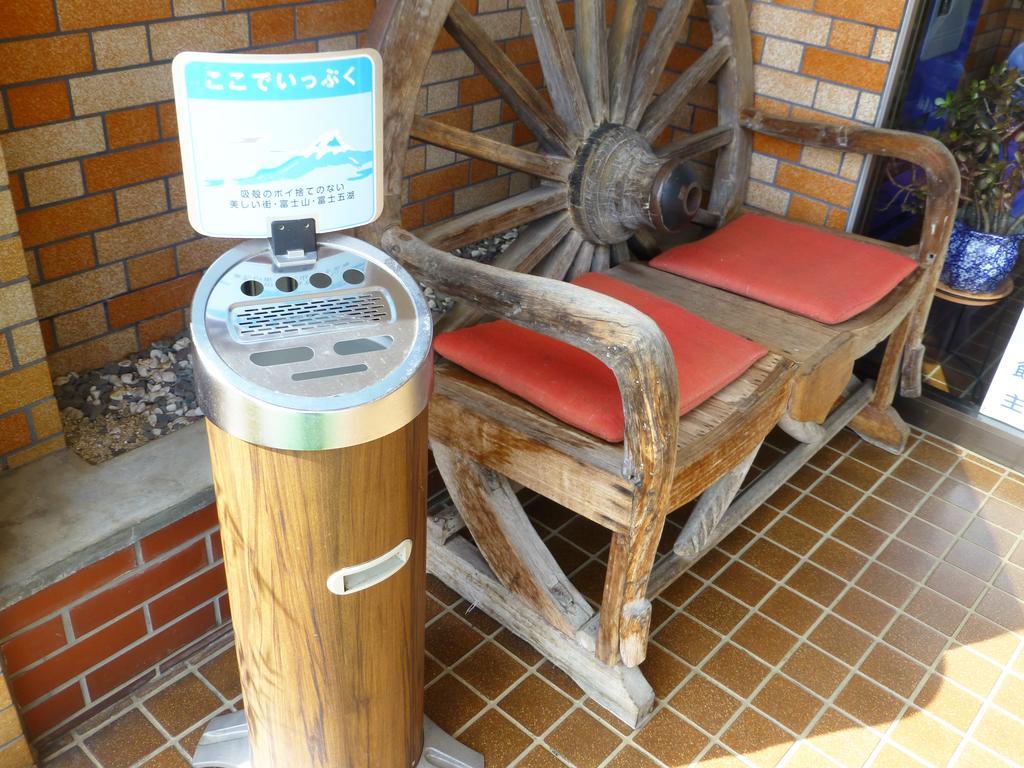 Kawaguchiko Lakeside Hotel Fujikawaguchiko Dış mekan fotoğraf